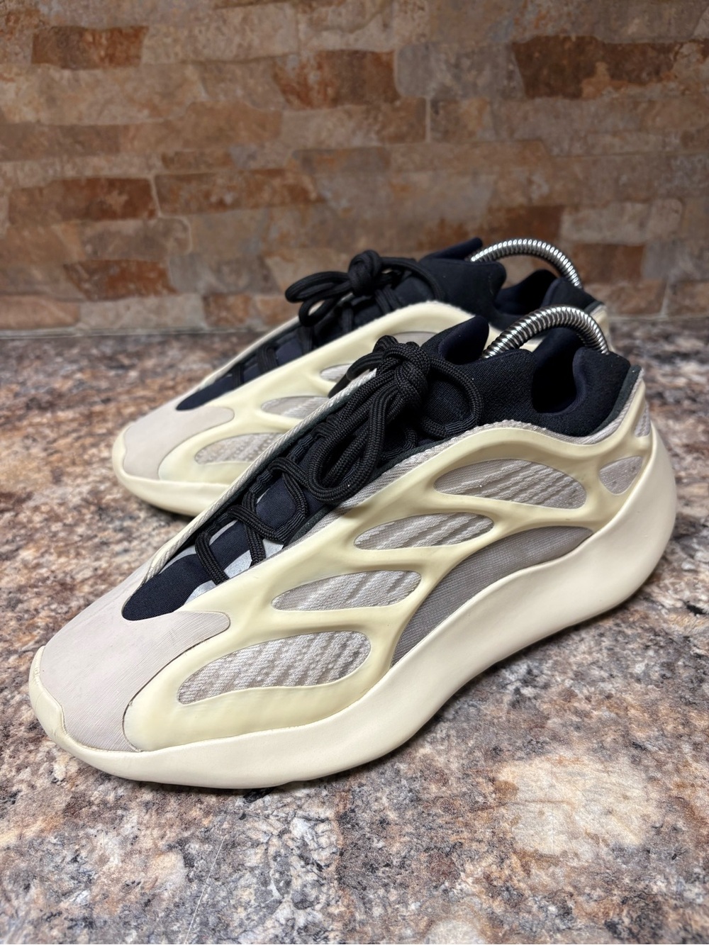 adidas X Yeezy 700 V3 Azael Men's Size 8
